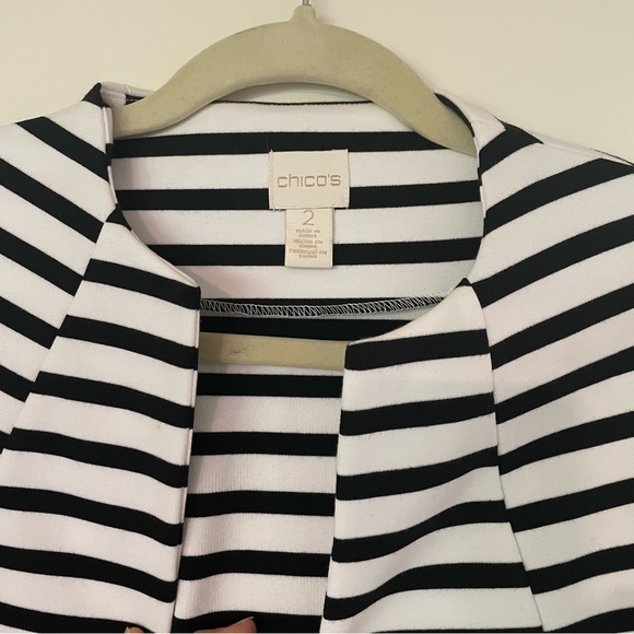 Chicos size 2 navy & white stripe swing jacket - Picture 4 of 5